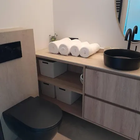 Felice كنوك هايست